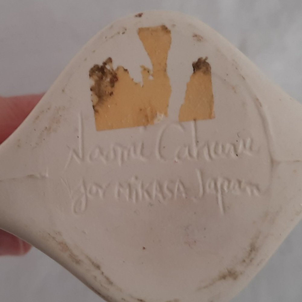 SOLD Set of Two Vintage Mikasa Vases Art Deco Naomi Cahana - Black and White - Picture 12 of 14